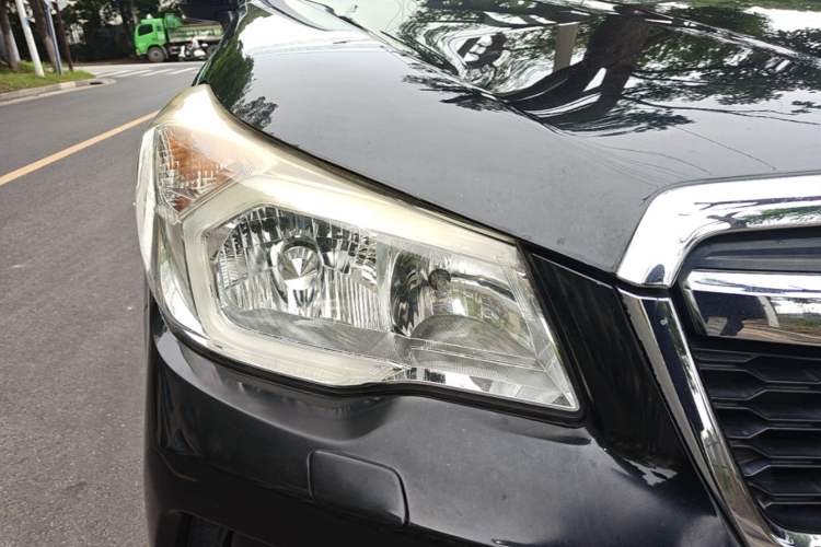 Used Subaru Forester 2013 2.5i Automatic Prestige Navigation Edition Right Front Headlight