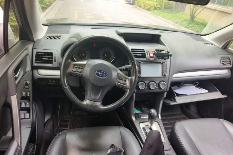 Used Subaru Forester 2013 2.5i Automatic Elite Edition Steering Wheel