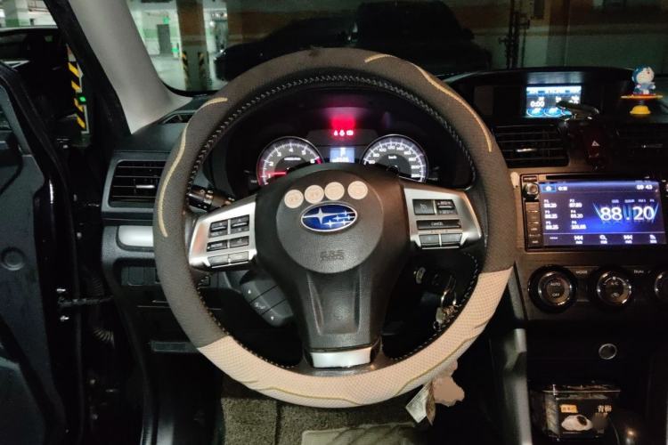 Used Subaru Forester 2013 2.5i Automatic Luxury Edition Steering Wheel