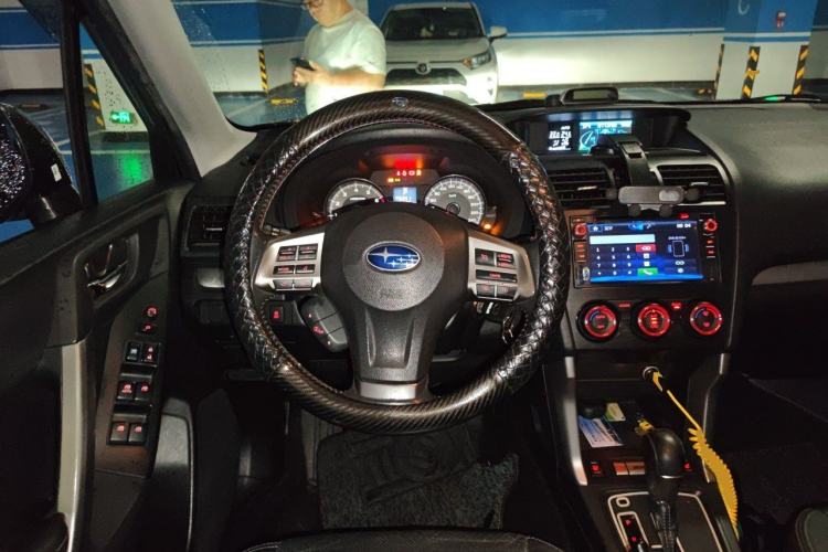 Used Subaru Forester 2013 2.5i Automatic Luxury Edition Steering Wheel