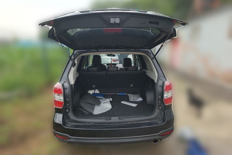 Used Subaru Forester 2013 2.5i Automatic Prestige Edition Trunk
