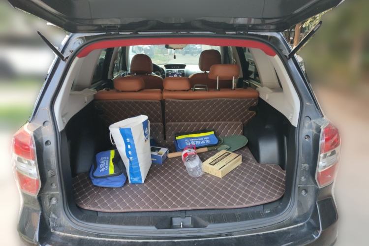 Used Subaru Forester 2013 2.0i Automatic Luxury Edition Trunk