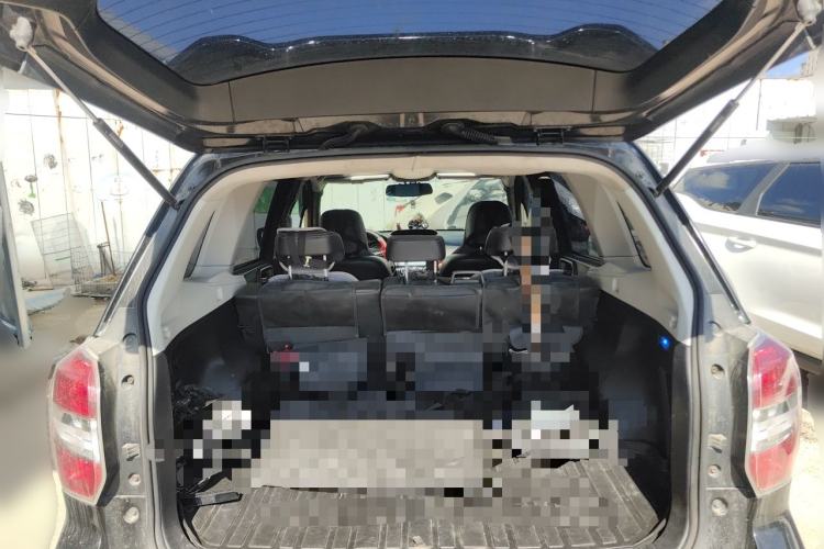 Used Subaru Forester 2013 2.0i Automatic Luxury Edition Trunk