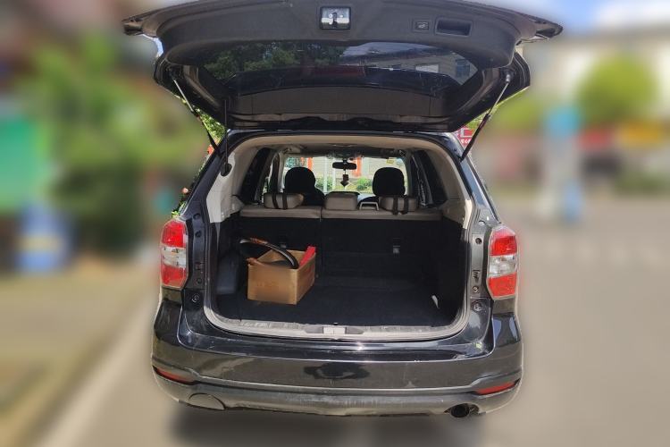 Used Subaru Forester 2013 2.5i Automatic Prestige Edition Trunk
