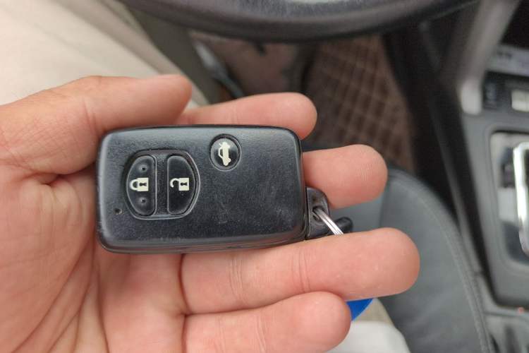 Used Subaru Forester 2013 2.5i Automatic Prestige Edition Vehicle Key