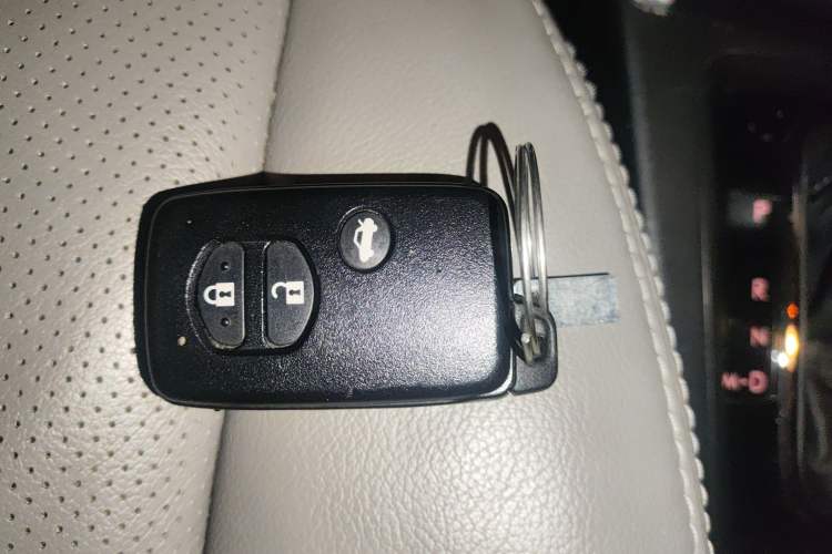 Used Subaru Forester 2013 2.5i Automatic Prestige Edition Vehicle Key