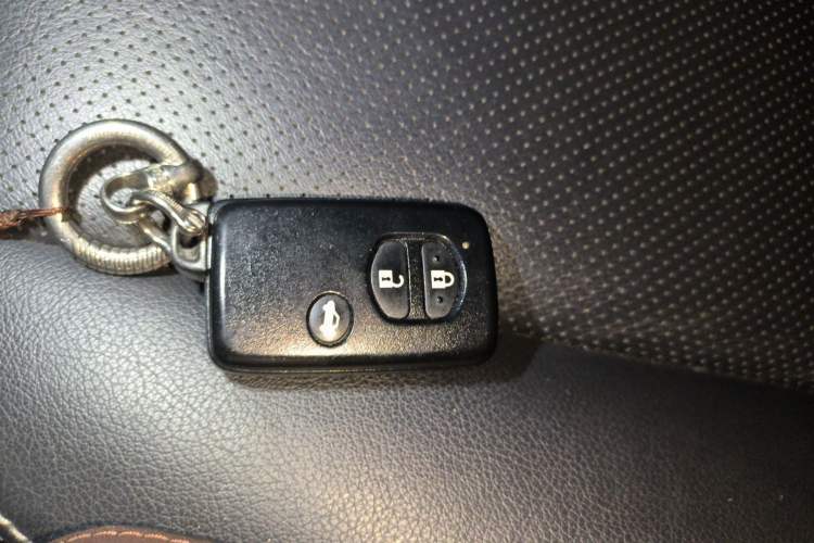 Used Subaru Forester 2013 2.5i Automatic Prestige Edition Vehicle Key