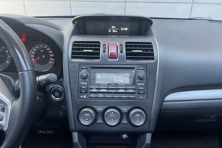Used Subaru Forester 2013 2.5i Automatic Prestige Edition Audio And AC Panel