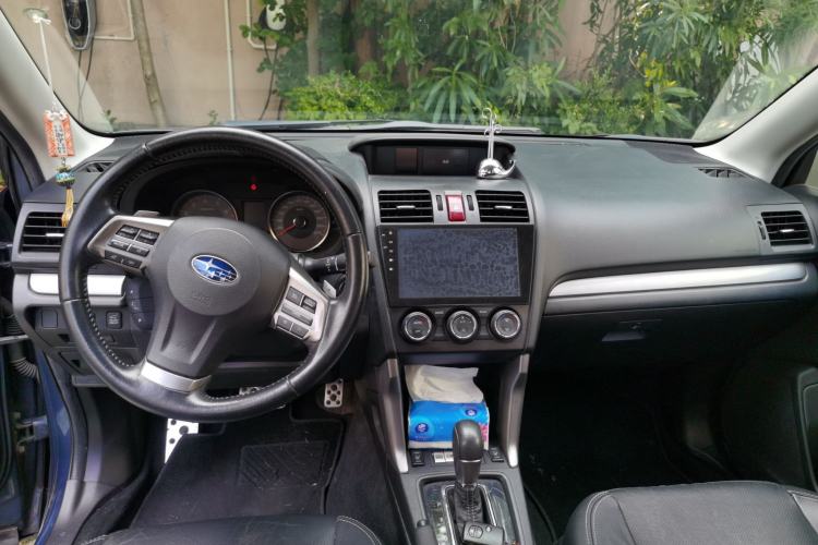 Used Subaru Forester 2013 2.5i Automatic Prestige Edition Center Console