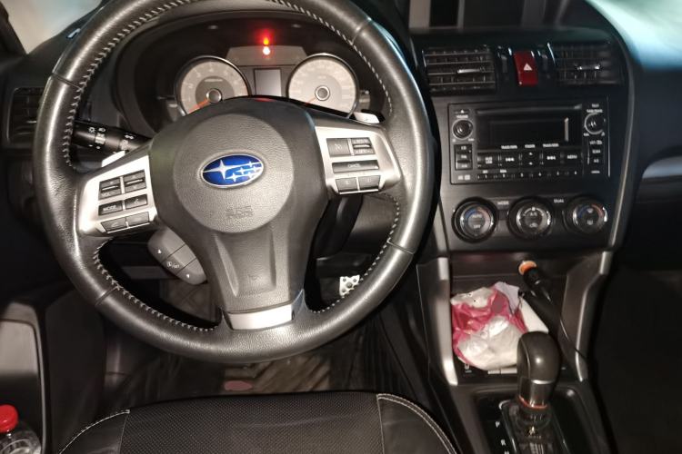 Used Subaru Forester 2013 2.5i Automatic Prestige Edition Center Console