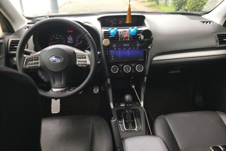Used Subaru Forester 2013 2.0T Automatic Prestige Navigation Edition Center Console