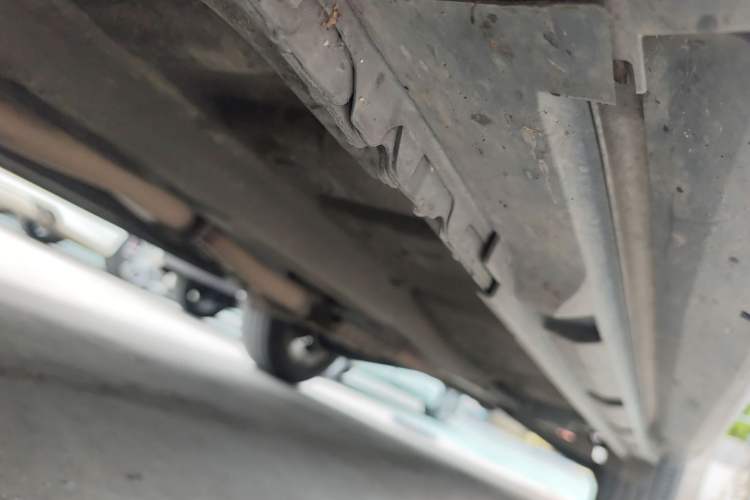 Used Subaru Forester 2013 2.5i Automatic Luxury Edition Chassis Front Left