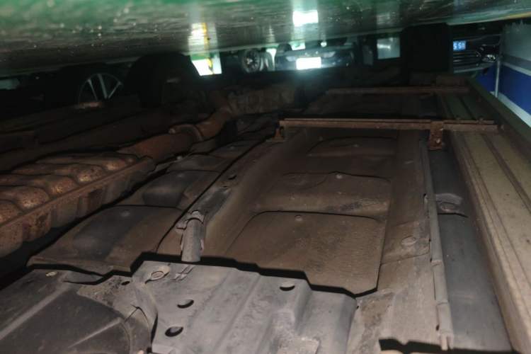 Used Subaru Forester 2013 2.5i Automatic Luxury Edition Chassis Rear Left