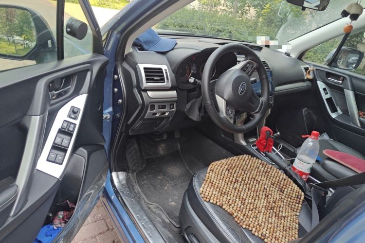 Used Subaru Forester 2013 2.5i Automatic Luxury Edition Driver Seat