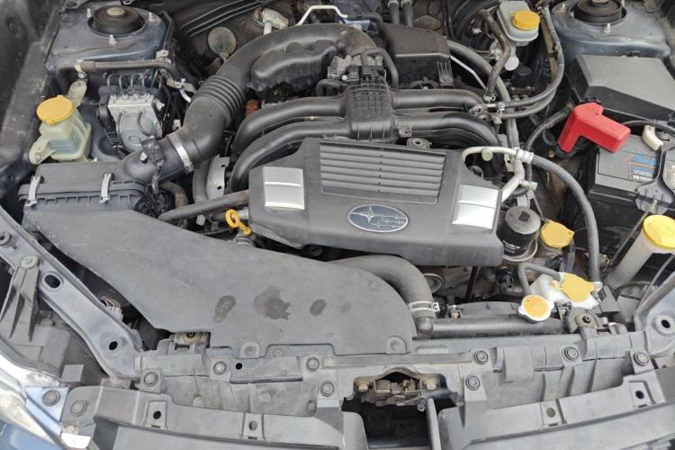 Used Subaru Forester 2013 2.5i Automatic Luxury Edition Engine Bay