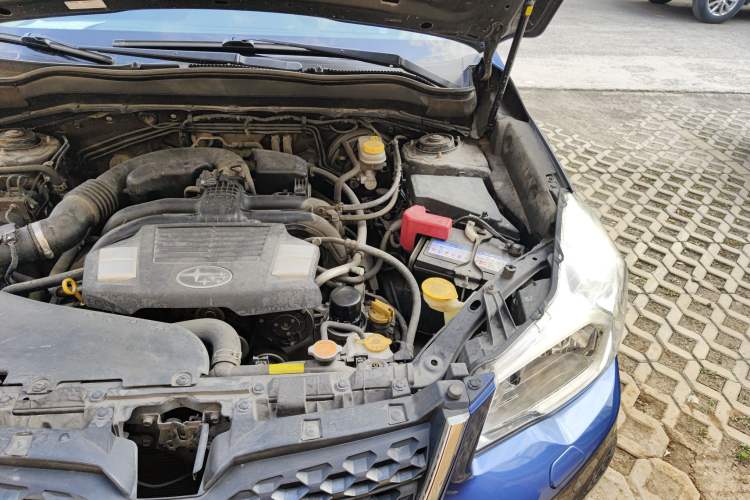 Used Subaru Forester 2013 2.5i Automatic Luxury Edition Engine Bay Left