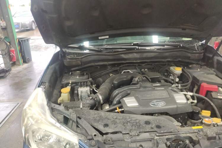 Used Subaru Forester 2013 2.5i Automatic Prestige Edition Engine Bay Right