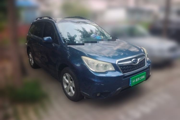 Used Subaru Forester 2013 2.5i Automatic Luxury Edition Front Right 45 Deg