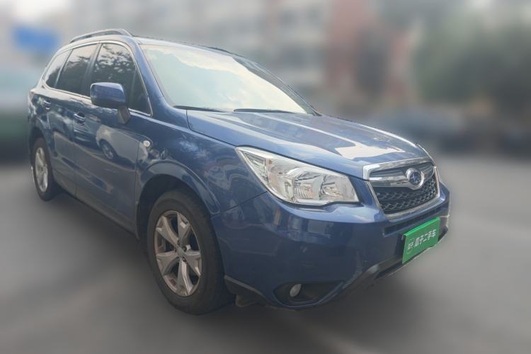 Used Subaru Forester 2013 2.0i Automatic Luxury Edition Front Right 45 Deg