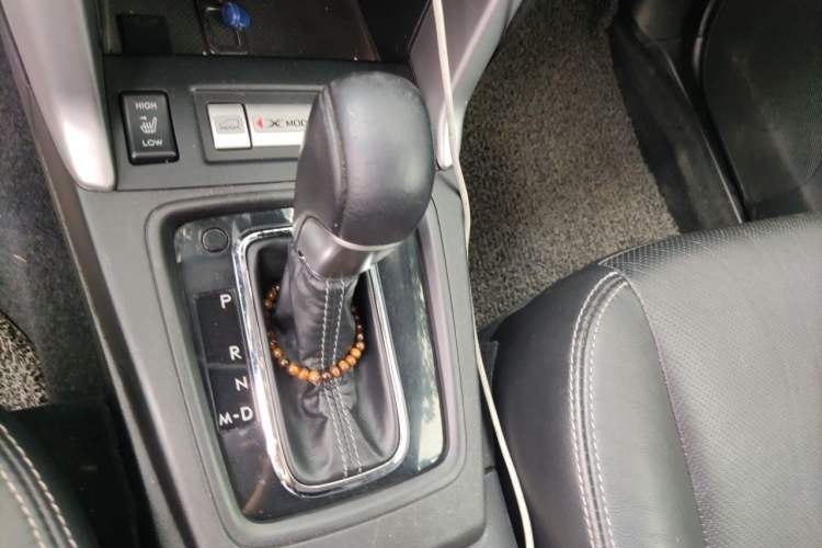 Used Subaru Forester 2013 2.0T Automatic Prestige Navigation Edition Gear Lever