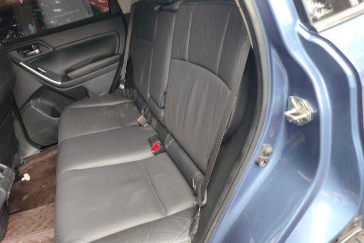 Used Subaru Forester 2013 2.0T Automatic Prestige Navigation Edition Interior 4