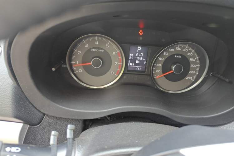 Used Subaru Forester 2013 2.5i Automatic Luxury Edition Odometer Close Up