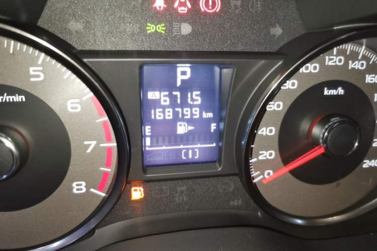Used Subaru Forester 2013 2.5i Automatic Prestige Edition Odometer Close Up