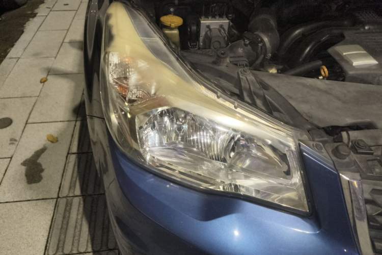 Used Subaru Forester 2013 2.5i Automatic Elite Edition Right Front Headlight