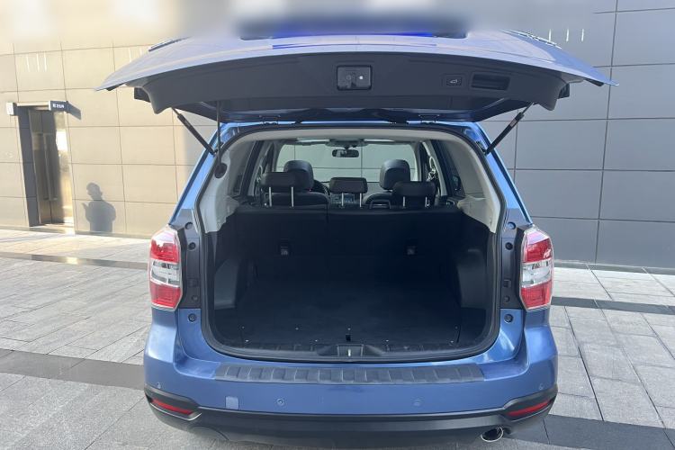 Used Subaru Forester 2013 2.5i Automatic Prestige Edition Trunk
