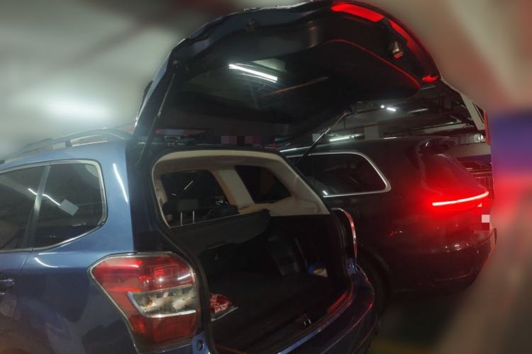 Used Subaru Forester 2013 2.5i Automatic Luxury Edition Trunk