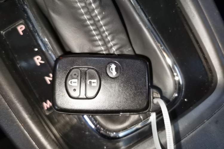 Used Subaru Forester 2013 2.5i Automatic Prestige Edition Vehicle Key