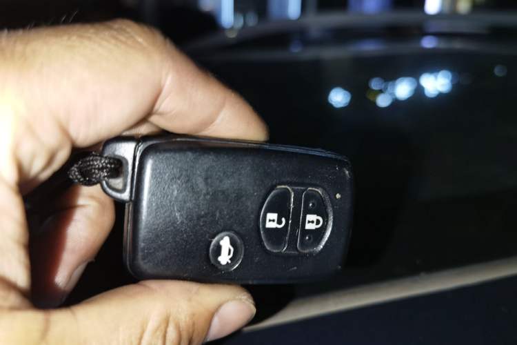 Used Subaru Forester 2013 2.5i Automatic Prestige Edition Vehicle Key