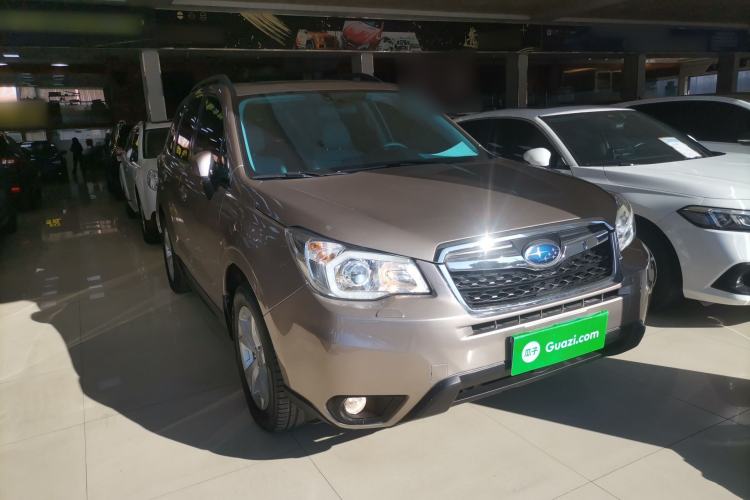 Used Subaru Forester 2013 2.5i Automatic Luxury Edition Front Right 45 Deg