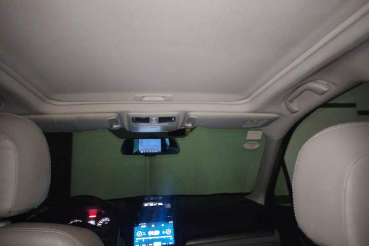 Used Subaru Forester 2013 2.5i Automatic Elite Edition Headliner