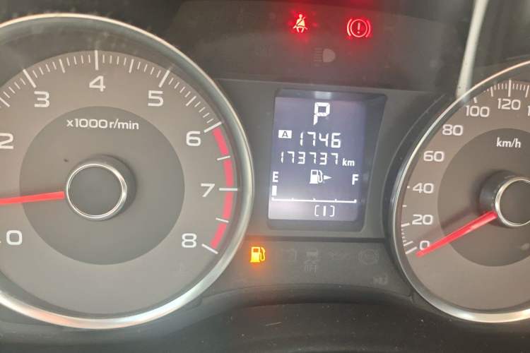 Used Subaru Forester 2013 2.5i Automatic Luxury Edition Odometer Close Up