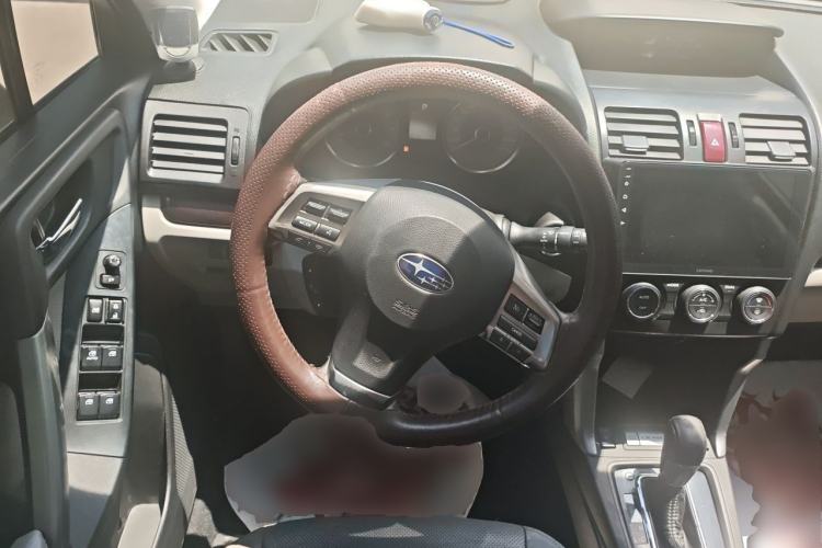 Used Subaru Forester 2013 2.5i Automatic Luxury Edition Steering Wheel