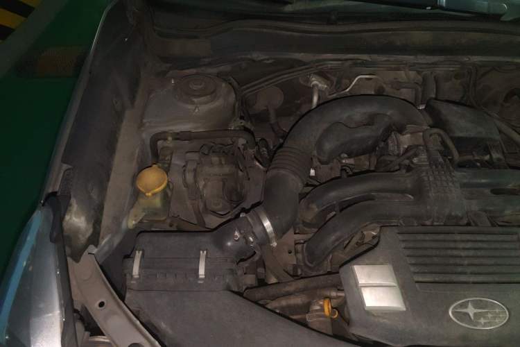 Used Subaru Forester 2013 2.5i Automatic Luxury Edition Engine Bay Right