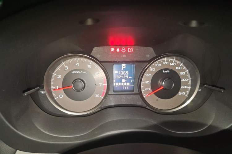 Used Subaru Forester 2013 2.5i Automatic Luxury Edition Instrument Cluster
