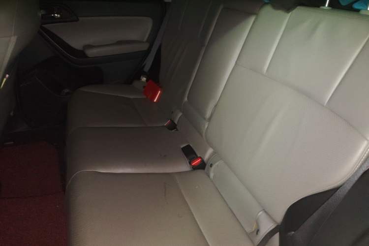 Used Subaru Forester 2013 2.5i Automatic Luxury Edition Left Rear Seat
