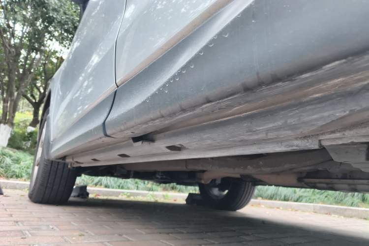 Used Subaru Forester 2013 2.5i Automatic Luxury Edition Chassis Rear Left