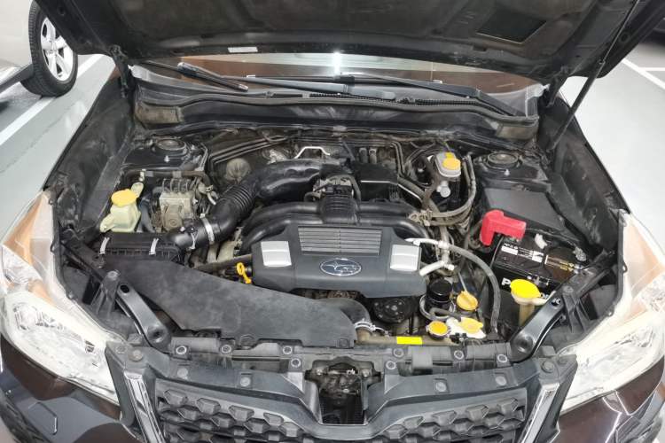 Used Subaru Forester 2013 2.5i Automatic Luxury Edition Engine Bay