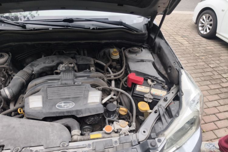 Used Subaru Forester 2013 2.5i Automatic Luxury Edition Engine Bay Left