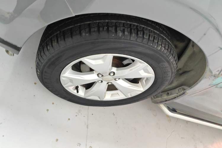 Used Subaru Forester 2013 2.5i Automatic Elite Edition Exterior 1