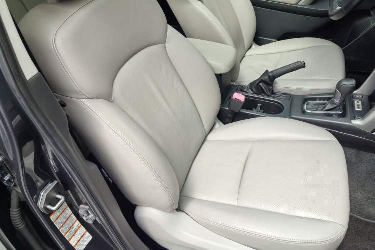 Used Subaru Forester 2013 2.5i Automatic Luxury Edition Exterior 13