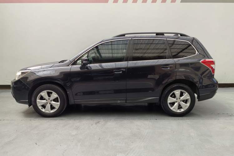 Used Subaru Forester 2013 2.5i Automatic Luxury Edition Exterior 15