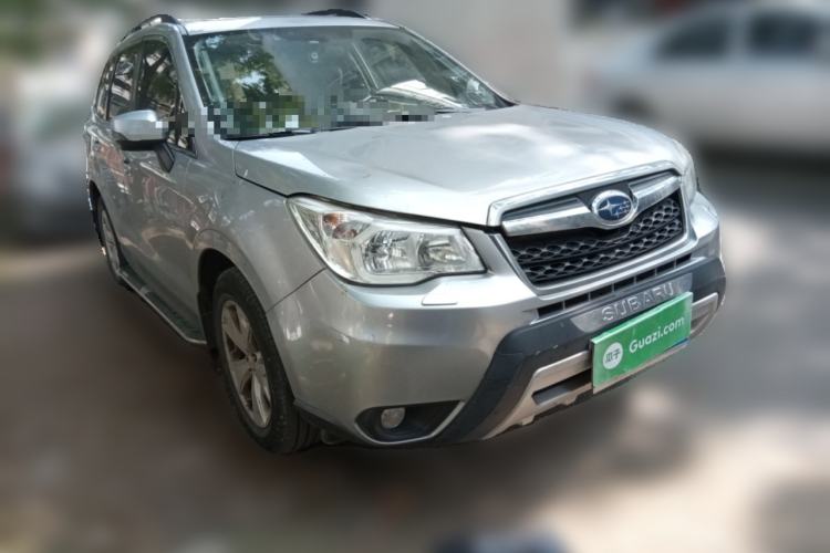 Used Subaru Forester 2013 2.5i Automatic Luxury Edition Front Right 45 Deg