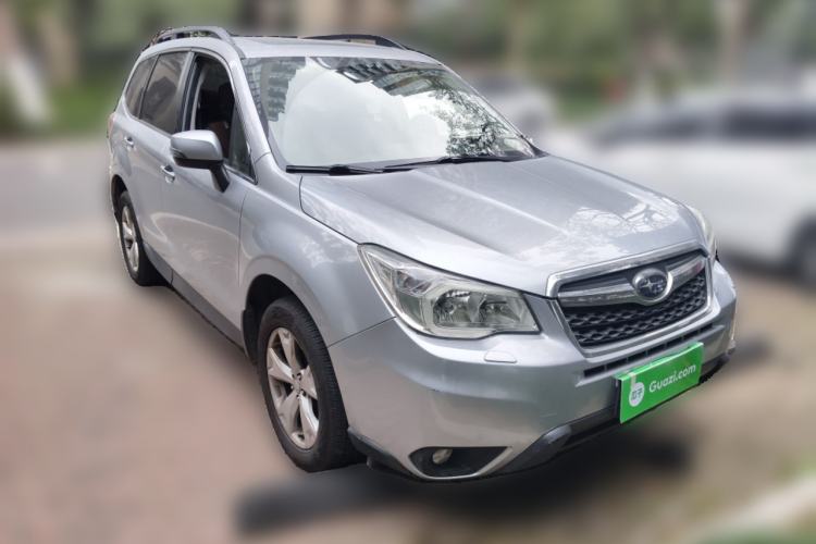 Used Subaru Forester 2013 2.5i Automatic Luxury Edition Front Right 45 Deg