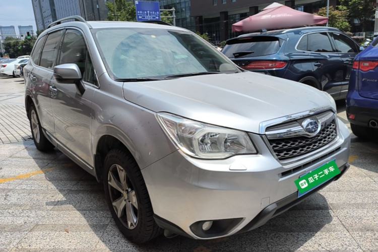 Used Subaru Forester 2013 2.5i Automatic Luxury Edition Front Right 45 Deg