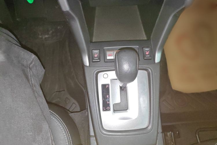 Used Subaru Forester 2013 2.5i Automatic Elite Edition Gear Lever