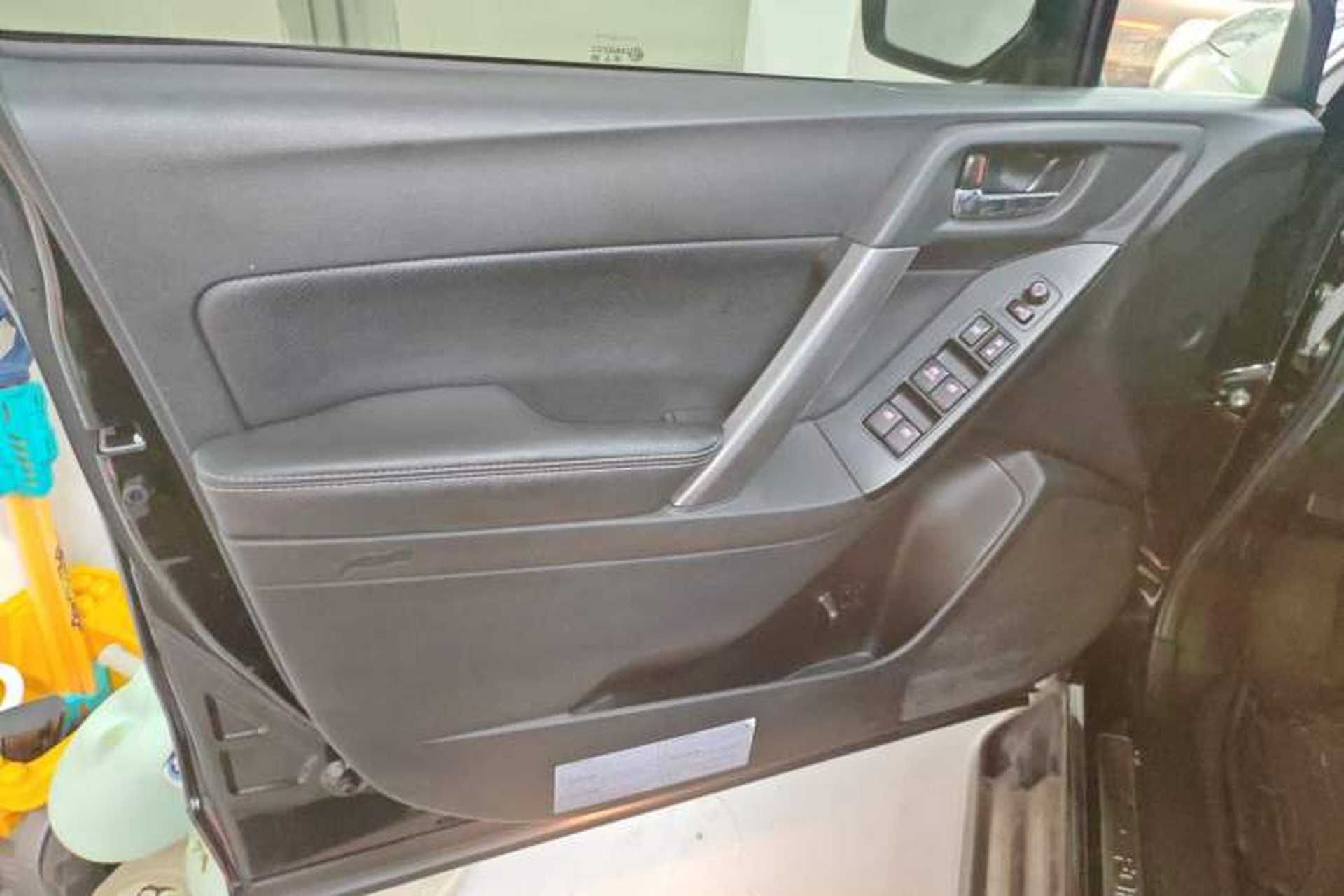 Used Subaru Forester 2013 2.5i Automatic Elite Edition Interior 7